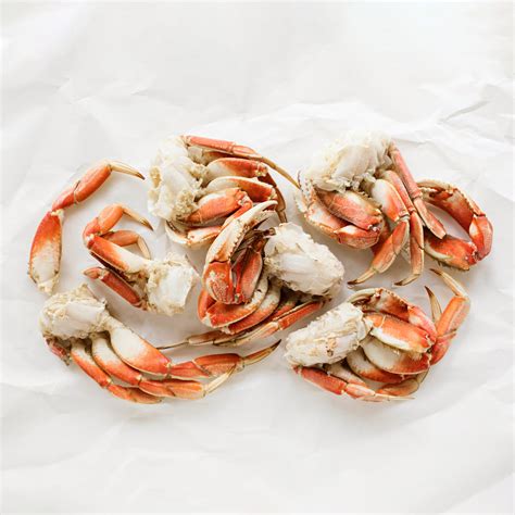 Dungeness Crab | Alaskan Dungeness Crab Clusters 3 Lb. - Alaskan King ...