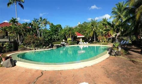 LAKE BUHI RESORT (Iriga City) - Hotel Reviews & Photos - Tripadvisor