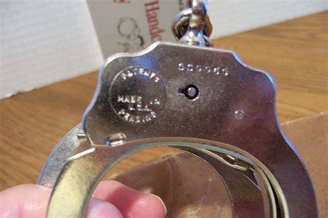 Peerless Handcuff Co. Mdl 400N-Stn Nkl Chain Link Hndcuff-EXTREMELY ...