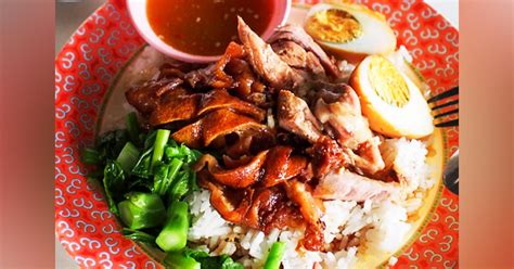 Pork Trotters At Ling’s Pavillion | LBB
