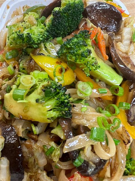 Vegetable Chow Fun with Shiitake Mushroom | Lin's Takeout Kitchen