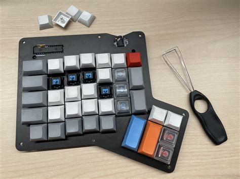 Image result for Replacing a Stack On Safe Electronic Keyboard