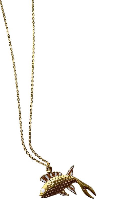 Unleash Your Wild Side With These Animal - Inspired Fashion Essentials