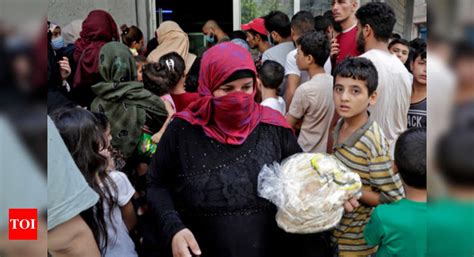 'Nothing left': in crisis-hit Lebanon bread too is scarce - Times of India