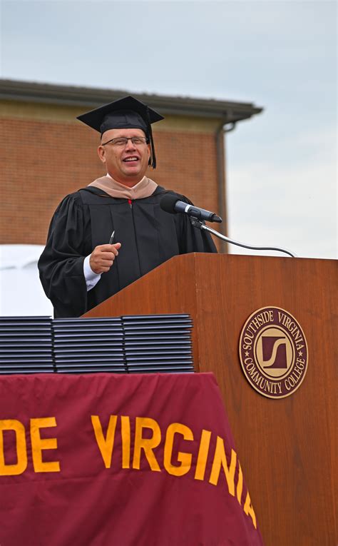 Selberg Gives Inspirational Speech | Southside Virginia Community College