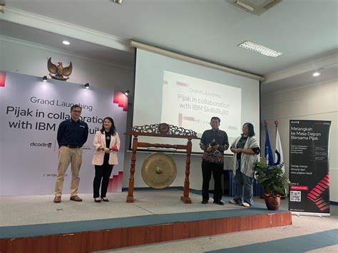 Dicoding dan IBM Kolaborasi Kembangkan Keterampilan AI untuk Siswa ...