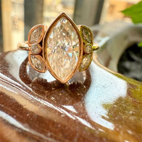 Moissanite Diamond Rings - Timeless Sparkle & Elegance – Less Diamond