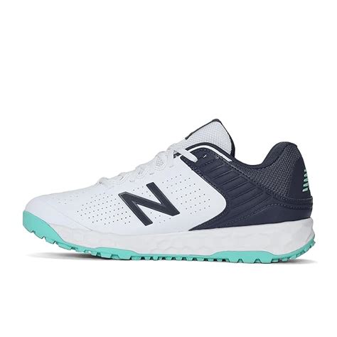 New Balance NB CK4020 J4 Cricket Rubber Shoes @side view