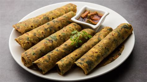 Leftover Saag Paratha: ब्रेकफास्ट के लिए बचे हुए साग से ऐसे बनाएं ...