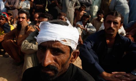 The Ugly Side of Pakistan's Ship-Breaking Industry at Gadani - The Wire