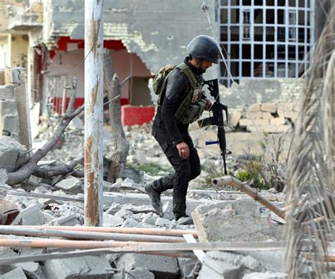 Iraqi Forces Recapture Islamic State-Held Compound in Ramadi | Newsmax.com