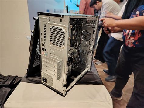 Mending Rakit PC Sendiri atau Beli Siap Pakai? Ini Pertimbangannya - Tekno