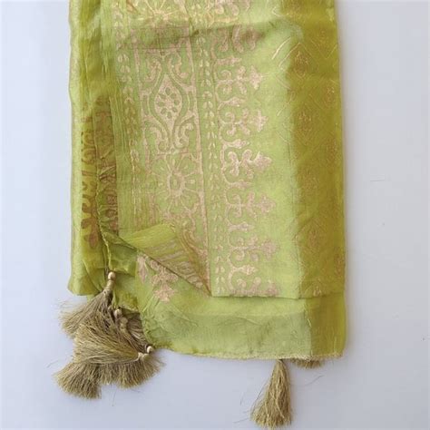 Pista Green Foil Silk Dupatta – anokherang