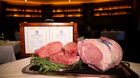 What's the most expensive dish on Memphis restaurant menus?