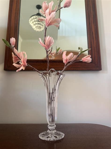 Oneida Crystal Bud Vase, Sunburst Base, Scalloped Top - Etsy