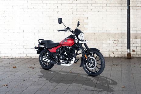 Bajaj Avenger Street 160 On Road Price in Ahmedabad & 2023 Offers, Images