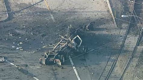 Los Angeles explosion: 9 firefighters injured in Wilmington, Los ...