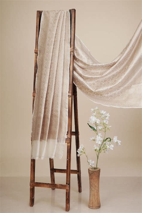 Buy Off White-Golden Color Handwoven Patola Pure Cotton Dupatta 48316/3 ...