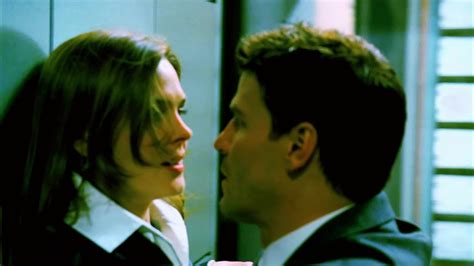 Bones Season 5 พลิกซากปมมรณะ ปี 5 ตอนที่ 18 - โอเวอร์มูฟวี่ส์