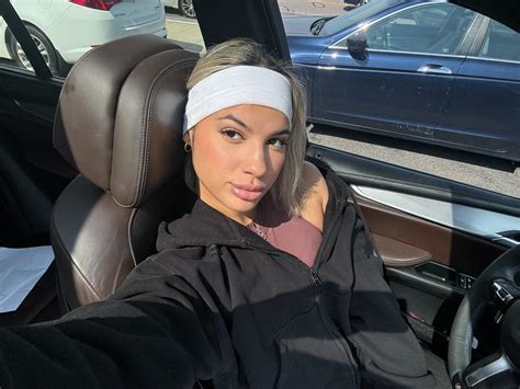 YANIRIS BRAGA (@yanirisbraga) • Instagram photos and videos