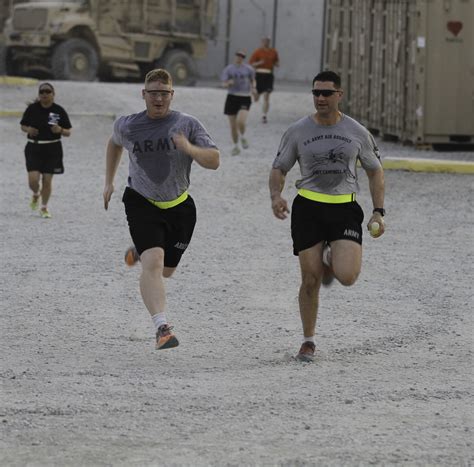 Strike Soldiers honor fallen hero during shadow run | Article | The ...