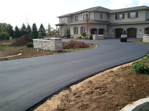 Residential Asphalt Driveways