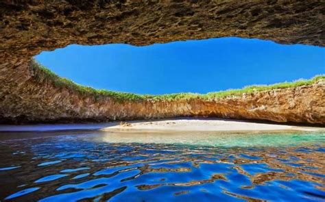 15 Most Beautiful Places In The World That Are A Poet’s Untamed Imagination