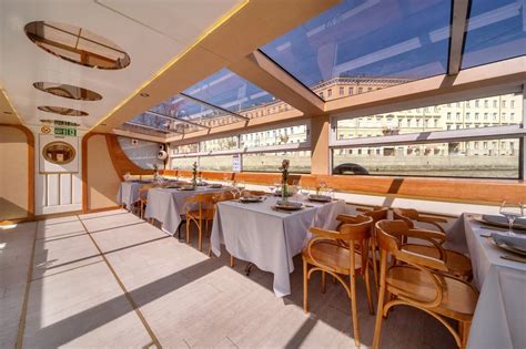 Теплоход "Корсика" - Smart Yacht
