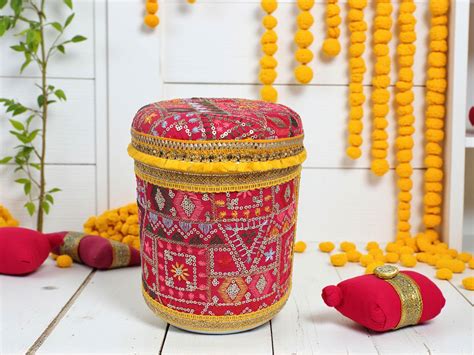 Phulkari Handcrafted box - Rani Pink – JashnBazaar