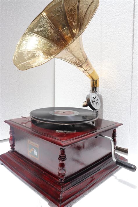 Home Decor - Collectible Vinyl Turntable Vintage Gramophone With Horn ...