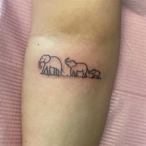 11+ Elephant Hand Tattoo Ideas That Will Blow Your Mind!