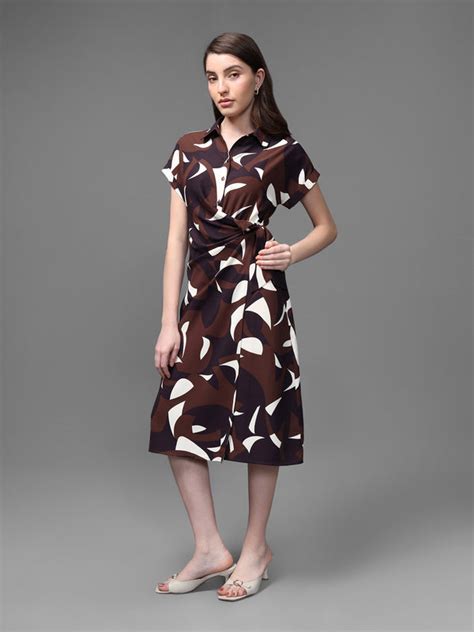 Tiptoe Midi Dress – KAZO