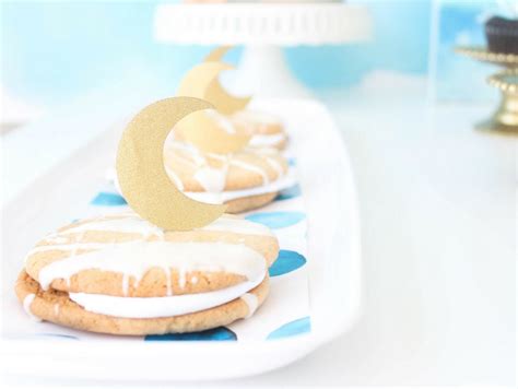 White Chocolate Moon Pie Recipe | Fun365