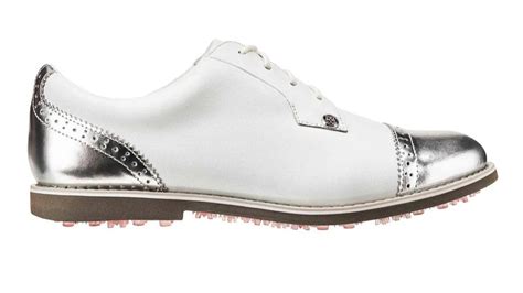 The best women's golf shoes of 2023