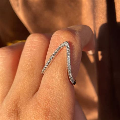 Rings – Estailo-Fashioning You!