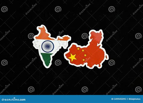Banderas De Mapas De China E India Sobre Fondo Negro Stock de ...