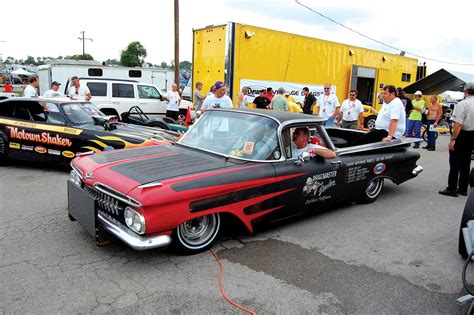 THE DEFINITION OF COOL - TheAutoBuilder.com