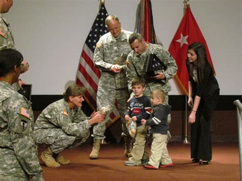Citizen Soldiers Thanked for Making Difference | Article | The United ...