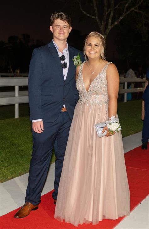 Mackay State High School formal photos 2022 | The Chronicle