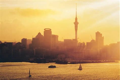 新西兰留学 | 新西兰8大的入学门槛及留学费用介绍 - 知乎