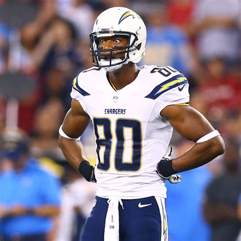 10 Tallest NFL Receivers in History - Players Bio