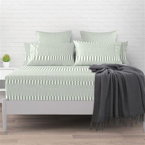 Amazon.com: Pizuna Pure 100% Cotton King Fitted Sheet Only, Luxurious ...