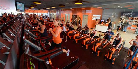 OrangeTheory Franchise Cost, Fees & Earning Stats [2022]