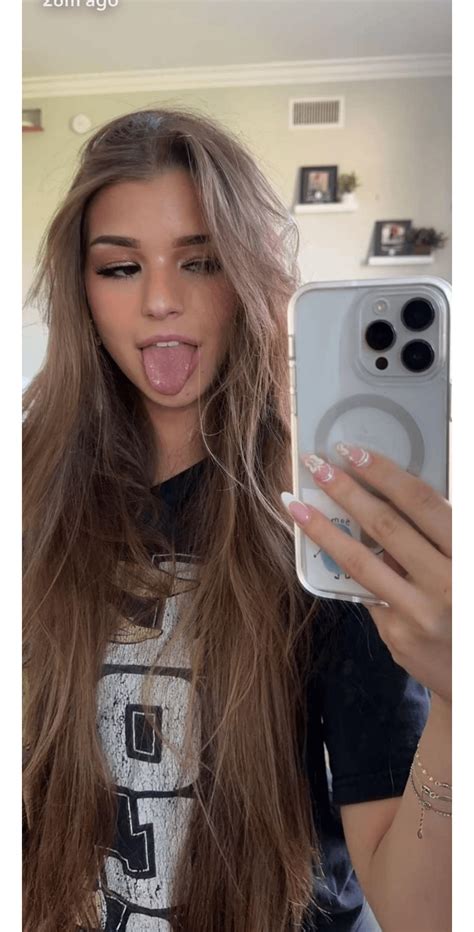 Ahegao Brooke Monk : r/paradiporn