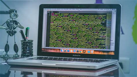 Image result for Difference Between Computer Science and Computer Engineering