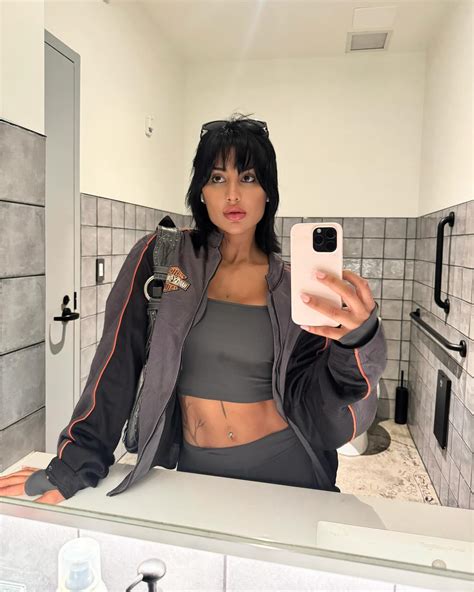 Victoria Jimenez | no i cant b canceled cause u feel some type of way | Instagram