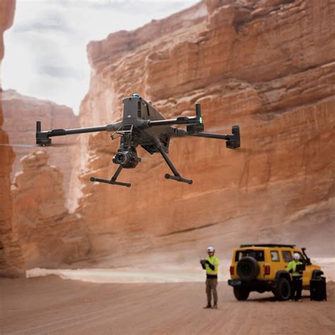 DJI