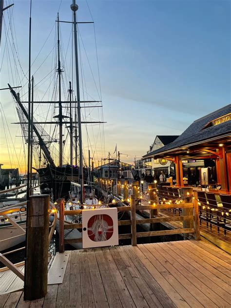 Best 13 Where to Eat in Newport, Rhode Island: Top Restaurants & Local ...