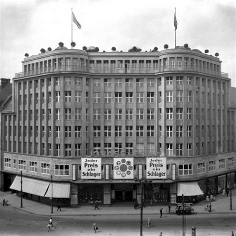 Soho House Berlin- ZEITLOS – BERLIN