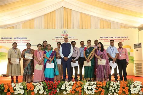 Press Release:Press Information Bureau